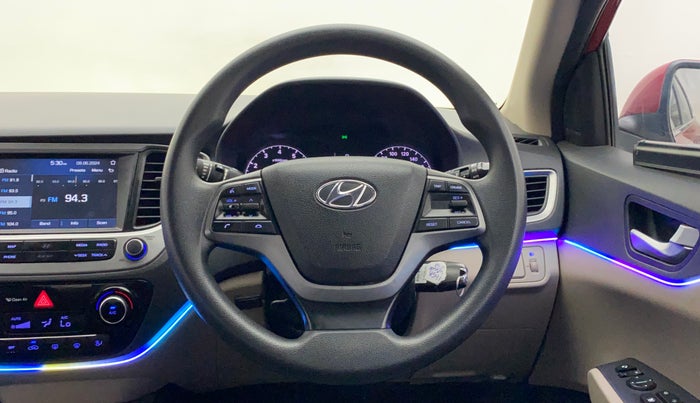 2018 Hyundai Verna 1.6 VTVT SX, Petrol, Manual, 44,659 km, Steering Wheel Close Up