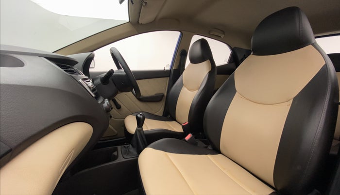 2015 Hyundai Eon D LITE PLUS, Petrol, Manual, 54,326 km, Right Side Front Door Cabin View