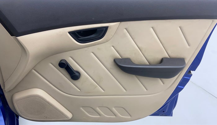 2015 Hyundai Eon D LITE PLUS, Petrol, Manual, 54,326 km, Driver Side Door Panels Control