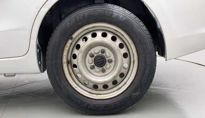 2012 Maruti Ertiga LXI, CNG, Manual, 82,416 km, Left Rear Wheel