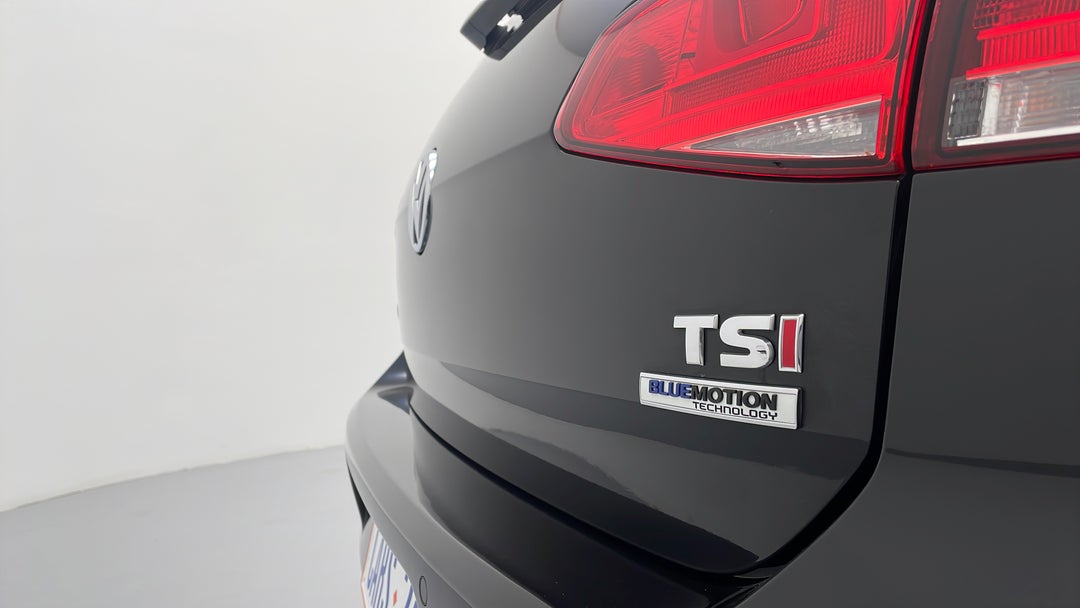 2017 Volkswagen Golf 92 Tsi Trendline, Automatic, 49180 km, Badge (Boot Right Side)