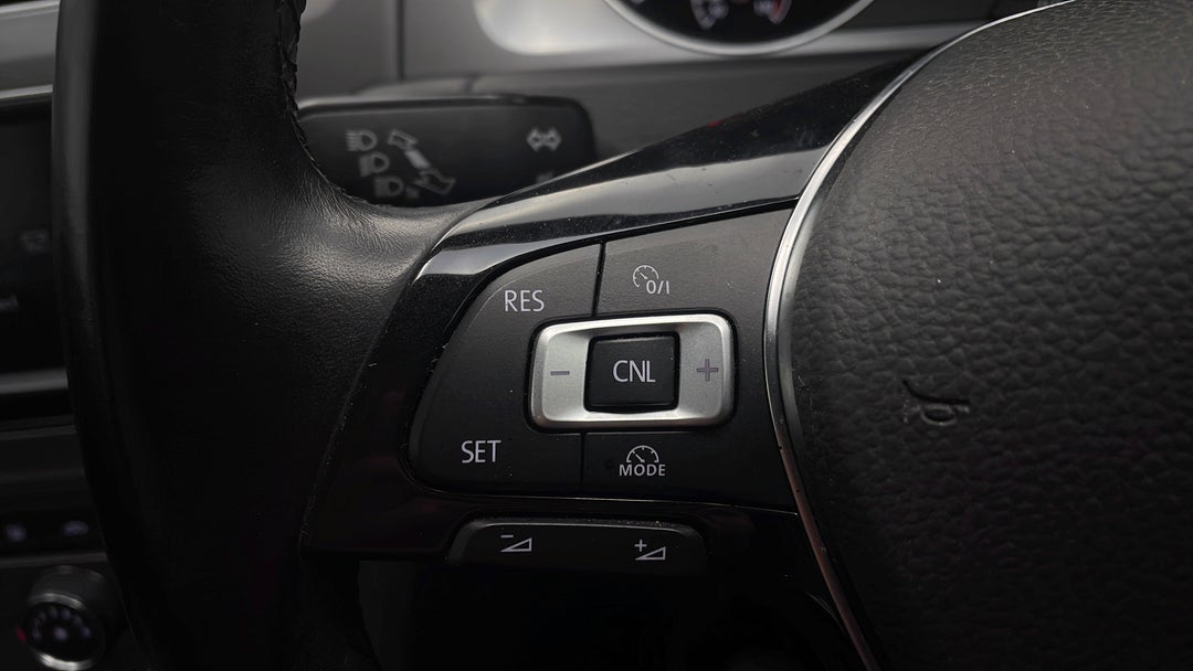 2017 Volkswagen Golf 92 Tsi Trendline, Automatic, 49180 km, Cruise Control