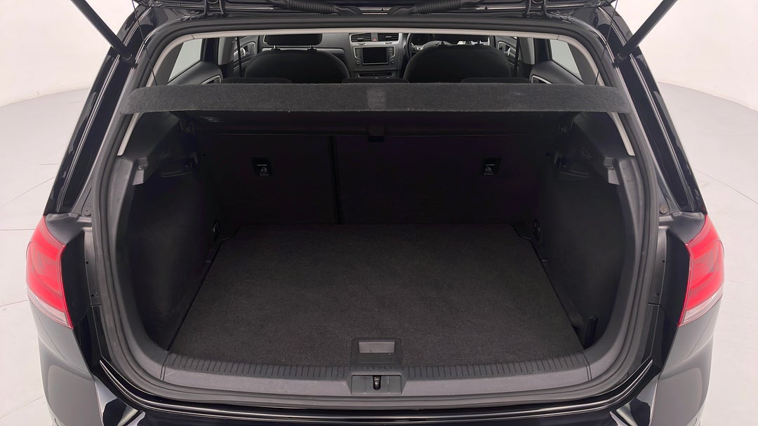 2017 Volkswagen Golf 92 Tsi Trendline, Automatic, 49180 km, Boot Inside View