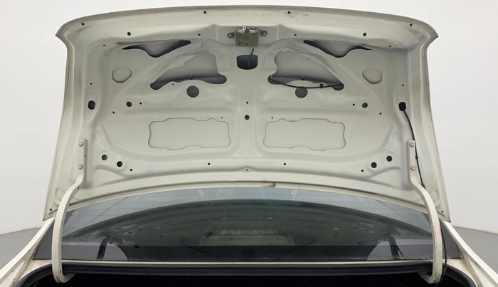2011 Toyota Etios VX, Petrol, Manual, 35,366 km, Boot Door Open