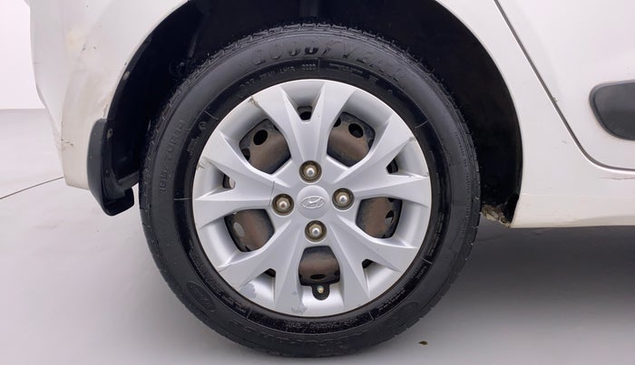 2015 Hyundai Grand i10 SPORTZ 1.1 CRDI, Diesel, Manual, 46,422 km, Right Rear Wheel