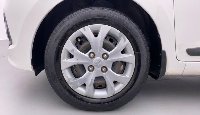 2015 Hyundai Grand i10 SPORTZ 1.1 CRDI, Diesel, Manual, 46,422 km, Left Front Wheel
