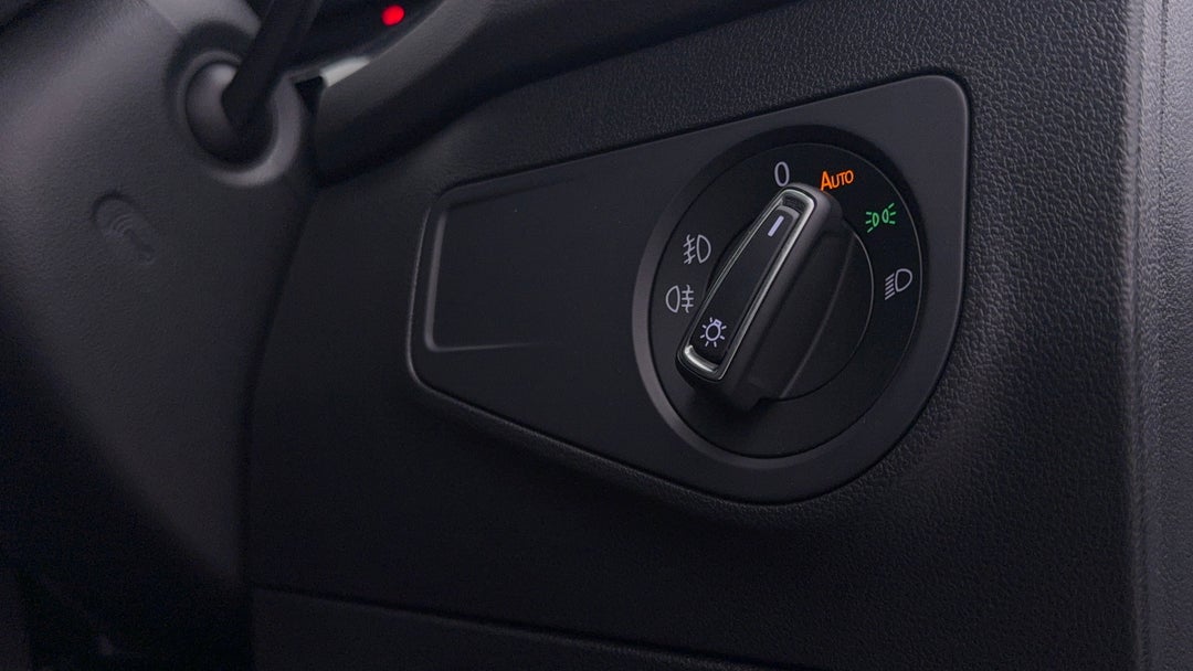 2018 Volkswagen Tiguan 162 Tsi Highline, Automatic, 87930 km, Utility Switches/Buttons