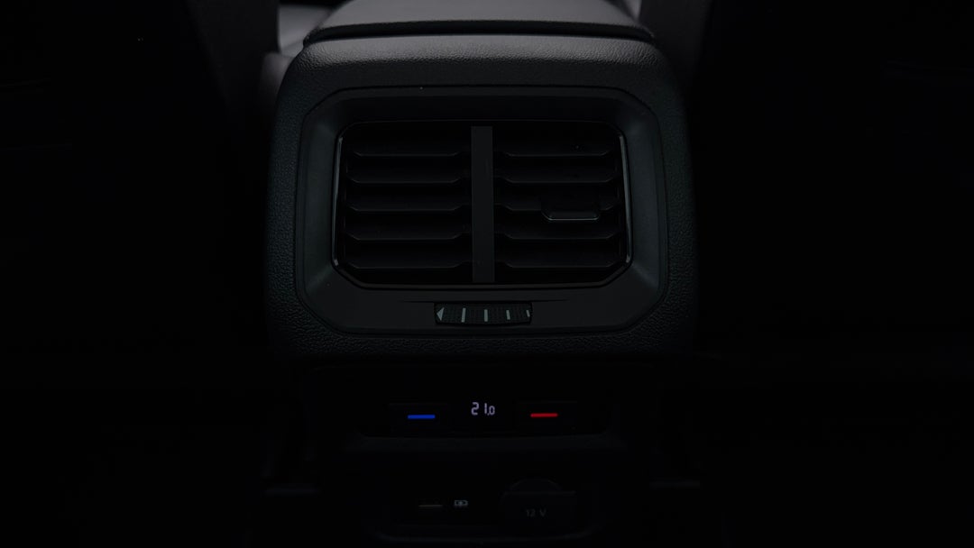 2018 Volkswagen Tiguan 162 Tsi Highline, Automatic, 87930 km, Rear A/C Vent