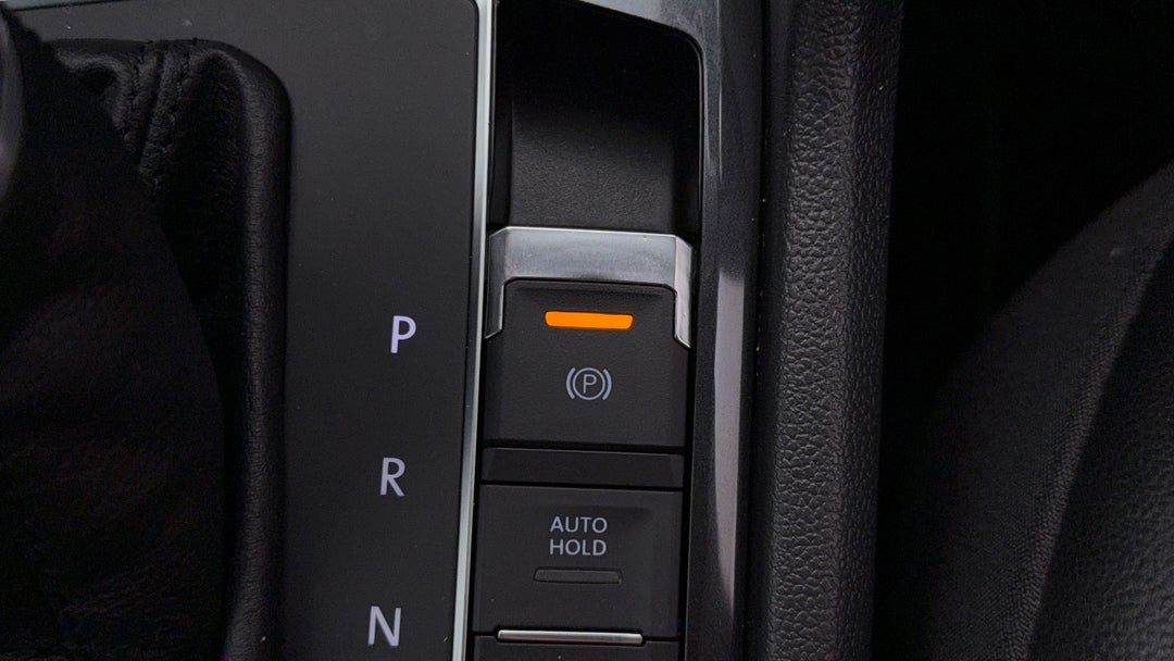 2018 Volkswagen Tiguan 162 Tsi Highline, Automatic, 87930 km, Handbrake