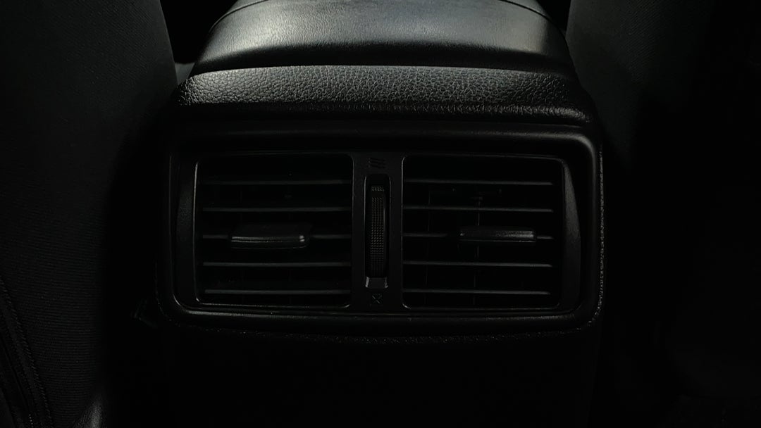 Rear A/C Vent