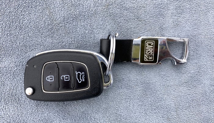 2019 Hyundai VENUE 1.4 CRDI S MT, Diesel, Manual, 29,790 km, Key Close Up