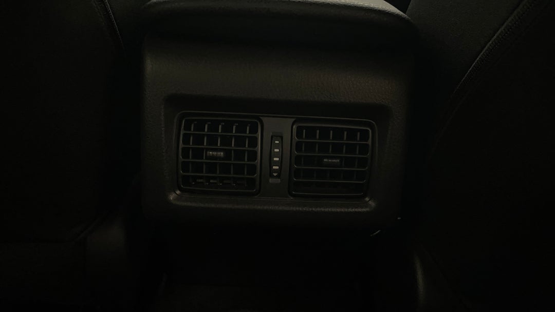 Rear A/C Vent