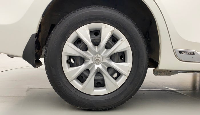 2015 Toyota Corolla Altis JS PETROL, Petrol, Manual, 51,699 km, Right Rear Wheel