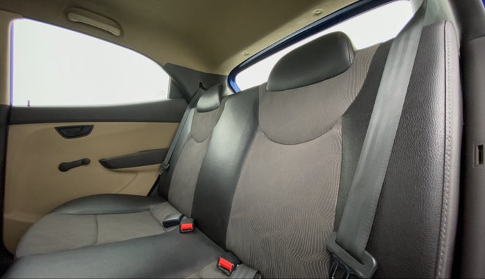 2012 Hyundai Eon MAGNA PLUS, Petrol, Manual, 31,543 km, Right Side Rear Door Cabin