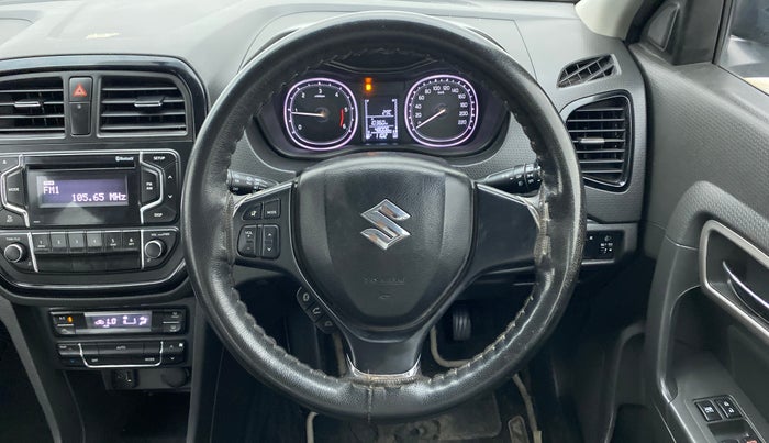 2016 Maruti Vitara Brezza ZDI, Diesel, Manual, 48,006 km, Steering Wheel Close Up