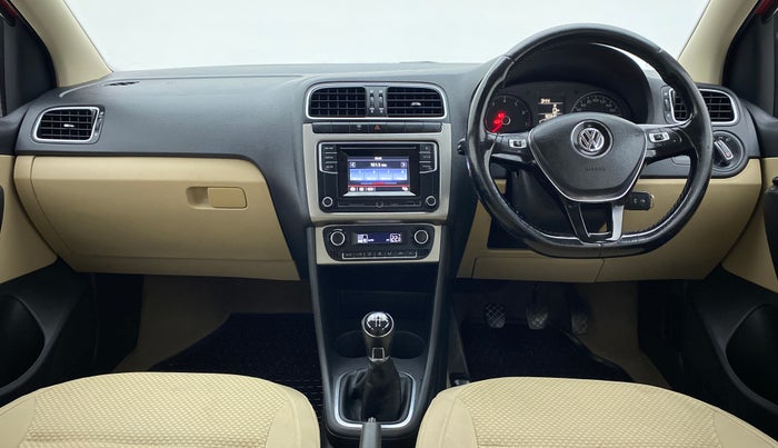 2017 Volkswagen Polo HIGHLINE1.2L PETROL, Petrol, Manual, 91,111 km, Dashboard