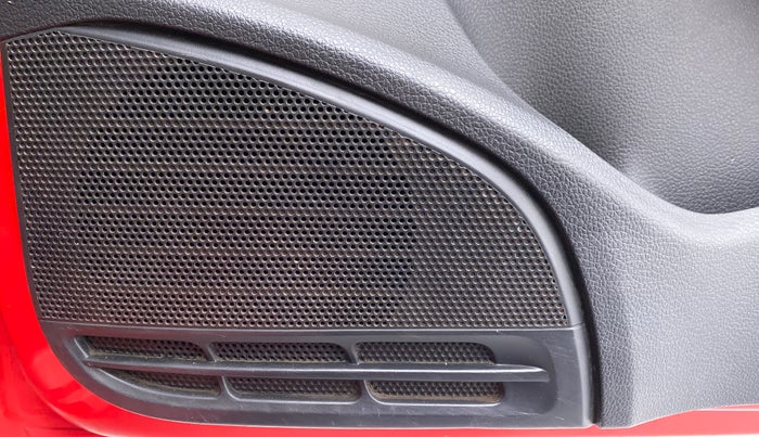 2017 Volkswagen Polo HIGHLINE1.2L PETROL, Petrol, Manual, 91,111 km, Speaker