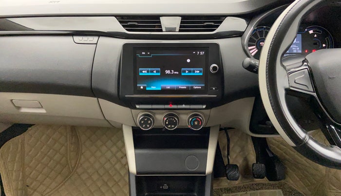 2019 Renault TRIBER 1.0 RXT, Petrol, Manual, 29,055 km, Air Conditioner