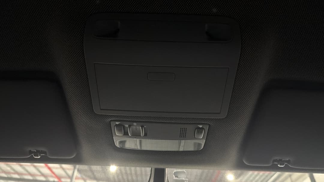 2021 Volkswagen Amarok Tdi580 W580s 4motion, Automatic, 44399 km, On-Roof Controls/Sunglass holder