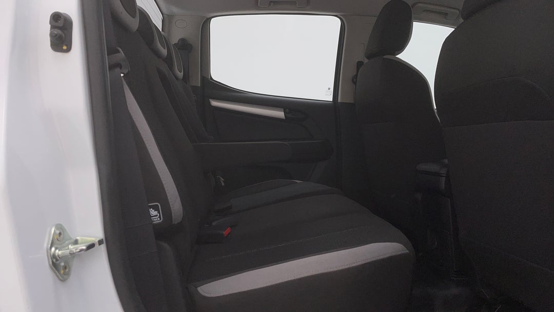 2019 Holden Colorado Ls (4x4), Automatic, 135954 km, Right Side Rear Door Cabin View