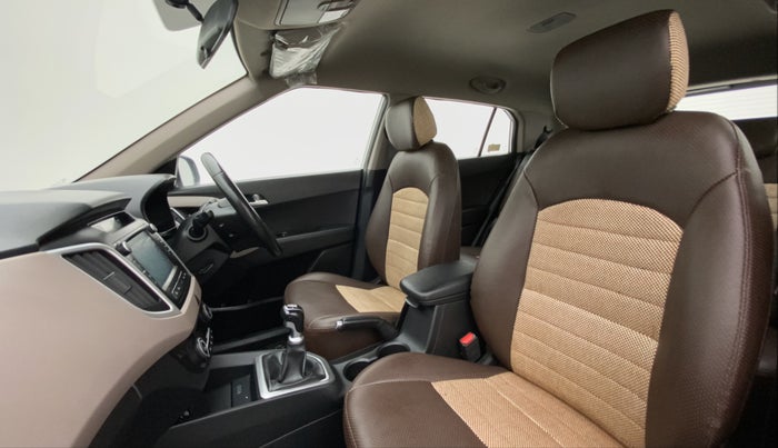 2018 Hyundai Creta 1.6 SX CRDI, Diesel, Manual, 1,00,176 km, Right Side Front Door Cabin
