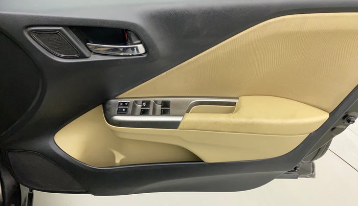2016 Honda City 1.5L I-VTEC V MT, Petrol, Manual, 71,731 km, Driver Side Door Panels Control