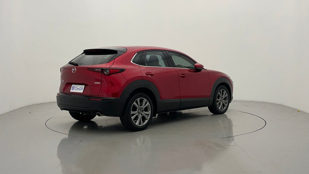 Right Back Diagonal (45- Degree) View