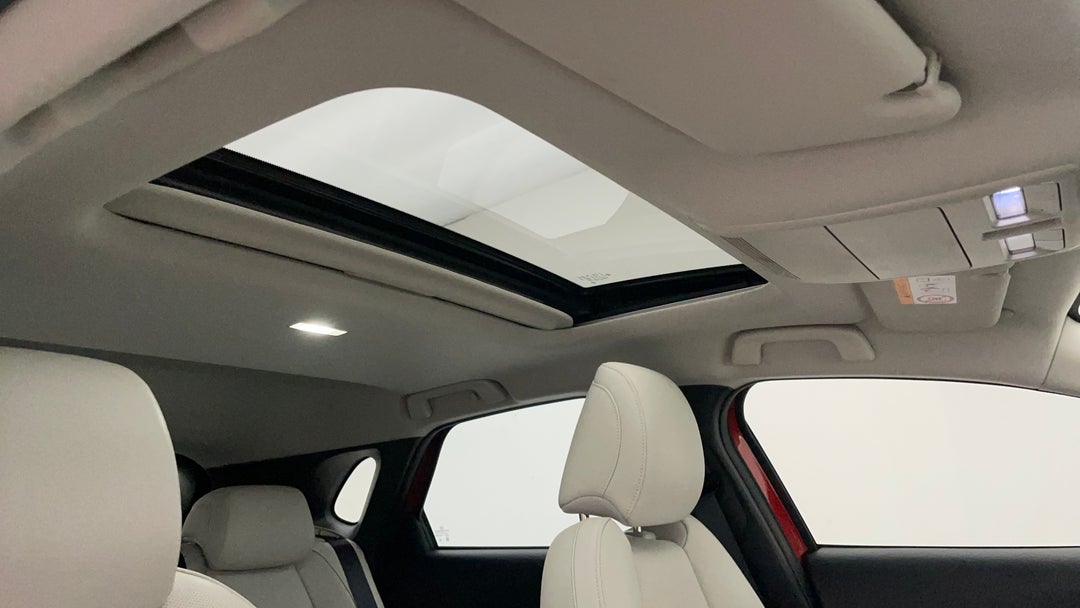 Interior Sunroof/Moonroof