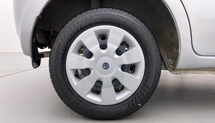 2015 Datsun Go T, Petrol, Manual, 54,171 km, Right Rear Wheel