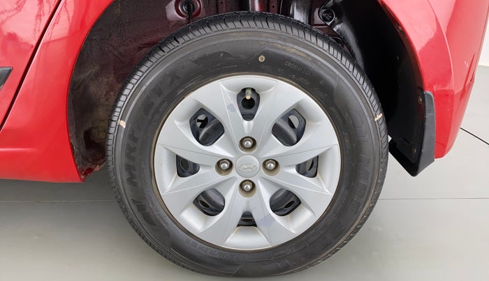2015 Hyundai Elite i20 SPORTZ 1.4, Diesel, Manual, 94,013 km, Left Rear Wheel