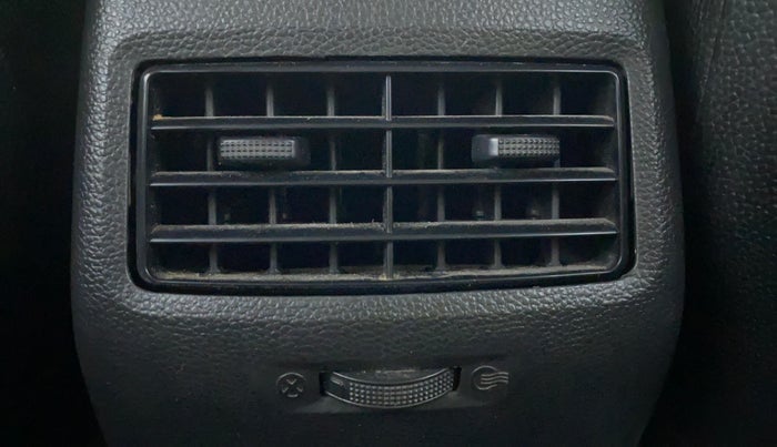 2015 Hyundai Elite i20 SPORTZ 1.4, Diesel, Manual, 94,013 km, Rear AC Vents