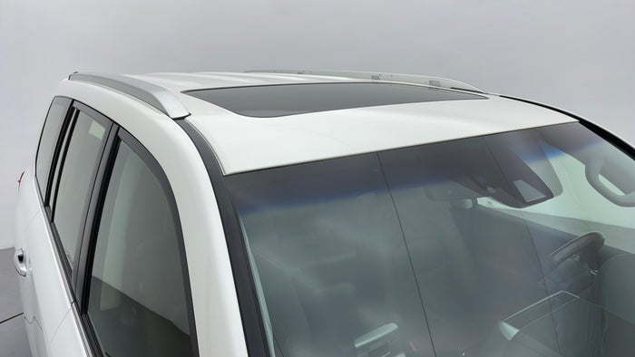 TOYOTA LAND CRUISER-Roof/Sunroof View