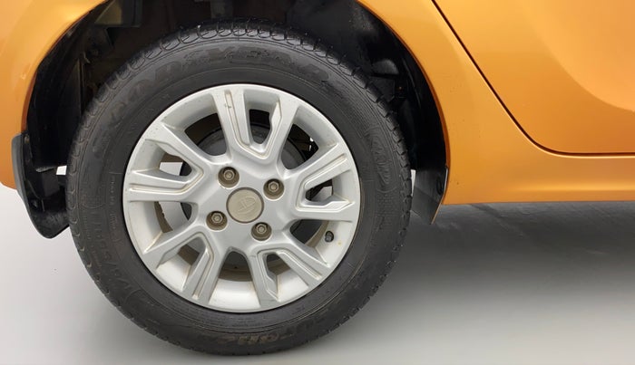 2018 Tata Tiago XZ 1.2 REVOTRON, Petrol, Manual, 27,849 km, Right Rear Wheel