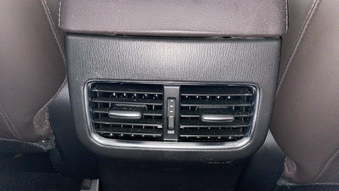 2020 Mazda CX-5 Akera (4x4), Automatic, 125404 km, Rear A/C Vent