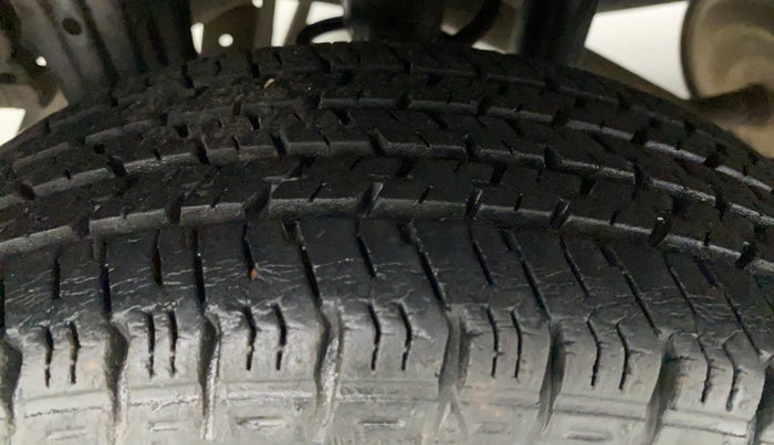 2016 Maruti Alto K10 LXI, Petrol, Manual, 22,747 km, Right Rear Tyre Tread