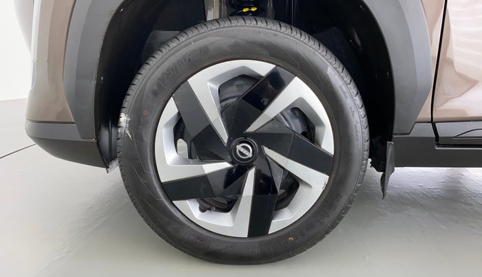 2021 Nissan MAGNITE XL Turbo MT, Petrol, Manual, 5,306 km, Left Front Wheel