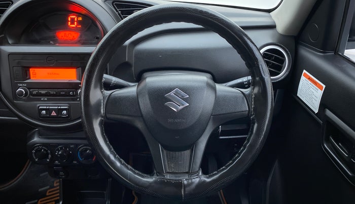 2020 Maruti S PRESSO VXI CNG, CNG, Manual, 35,202 km, Steering Wheel Close Up