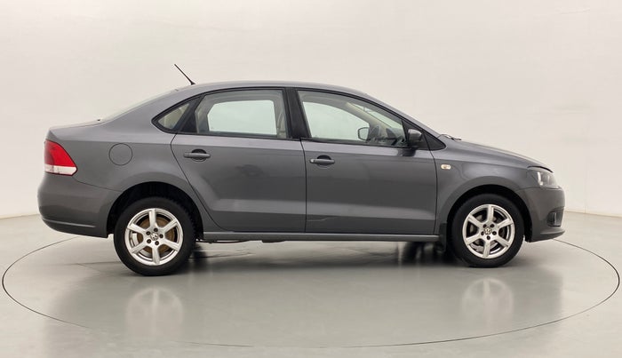 2013 Volkswagen Vento HIGHLINE DIESEL 1.6, Diesel, Manual, 89,181 km, Right Side View