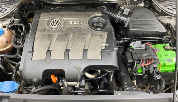 2013 Volkswagen Vento HIGHLINE DIESEL 1.6, Diesel, Manual, 89,181 km, Open Bonet