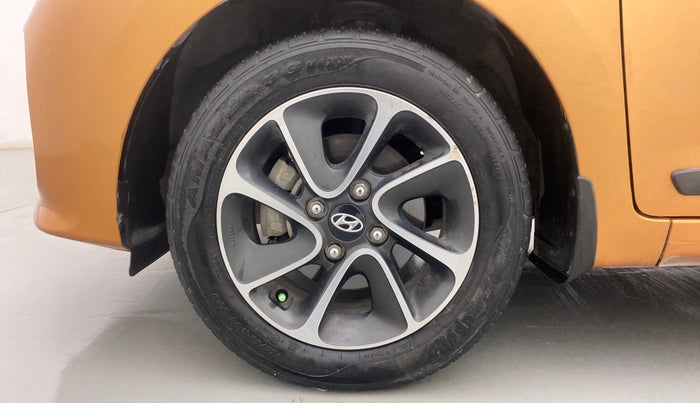2017 Hyundai Grand i10 SPORTZ (O) AT 1.2 KAPPA VTVT, Petrol, Automatic, 23,270 km, Left Front Wheel