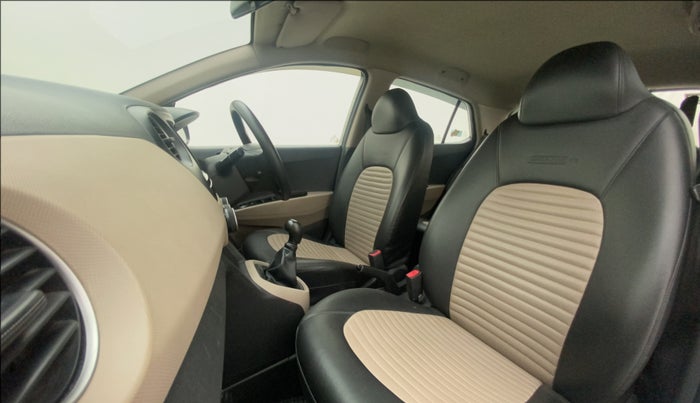 2017 Hyundai Grand i10 MAGNA 1.2 KAPPA VTVT, Petrol, Manual, 63,370 km, Right Side Front Door Cabin