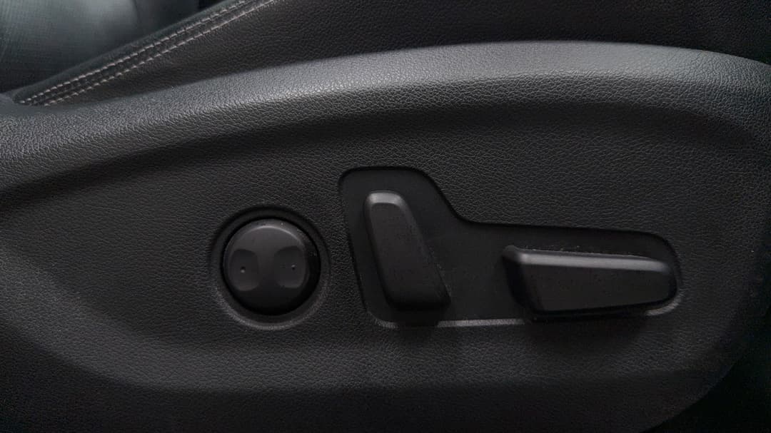 2017 Kia Sportage Gt-line (AWD), Automatic, 110586 km, Drivers Side Adjustment Panel