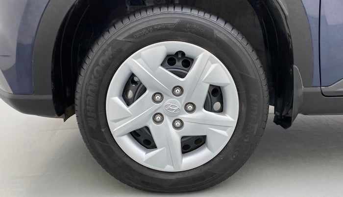 2019 Hyundai VENUE S 1.2, Petrol, Manual, 6,137 km, Left Front Wheel