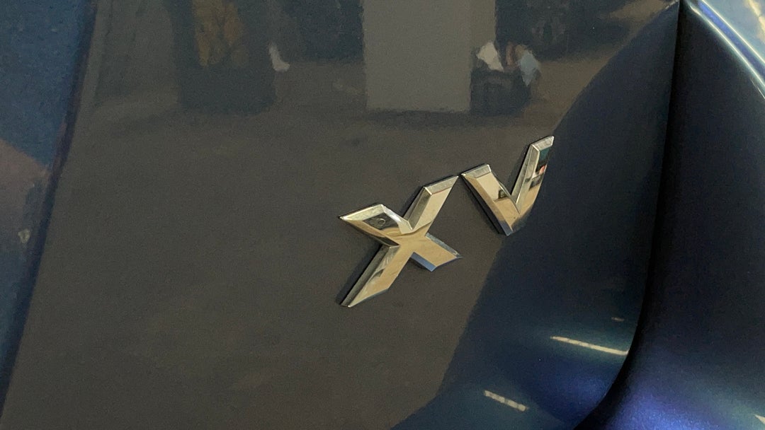 Badge (Boot Right Side)