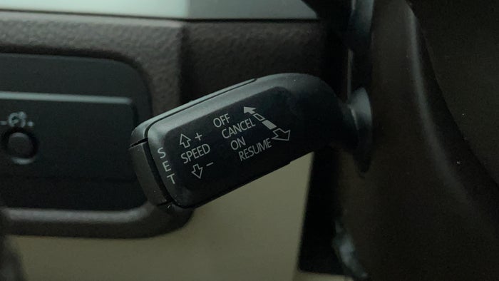 Volkswagen Touareg-Cruise Control