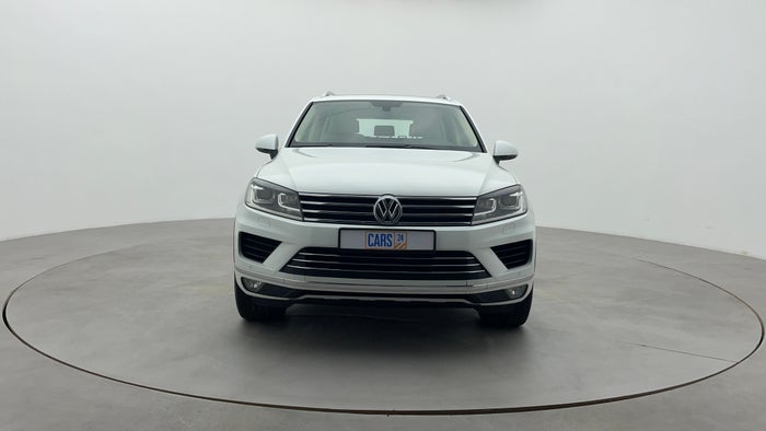 Volkswagen Touareg-Front View