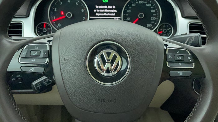 Volkswagen Touareg-Drivers Control