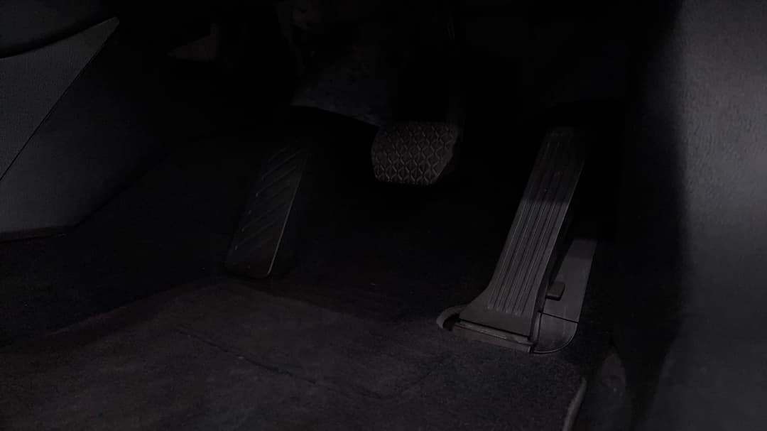 2018 Mazda 6 Gt, Automatic, 83656 km, Pedals and Footmat