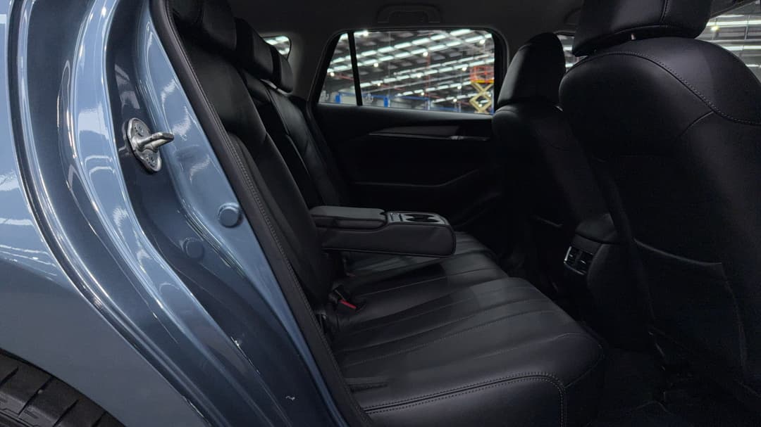 2018 Mazda 6 Gt, Automatic, 83656 km, Right Side Rear Door Cabin View