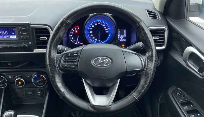2019 Hyundai VENUE S MT 1.2 KAPPA, Petrol, Manual, 45,571 km, Steering Wheel Close Up